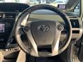2011 Toyota PRIUS α