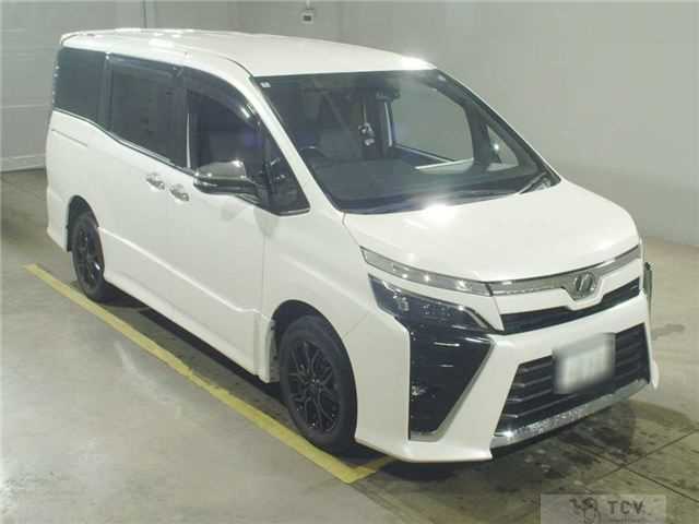 2018 Toyota Voxy