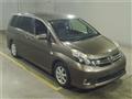 2016 Toyota Isis