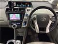 2012 Toyota PRIUS α