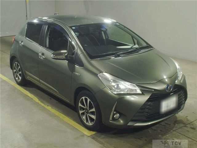 2017 Toyota Vitz