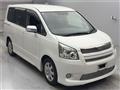 2009 Toyota Noah