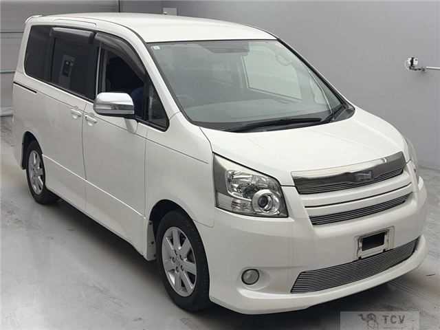 2009 Toyota Noah