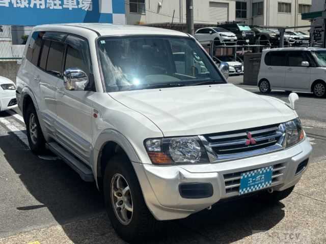 1999 Mitsubishi Pajero