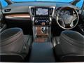 2017 Toyota Alphard Hybrid
