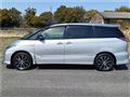 2013 Toyota Estima Hybrid