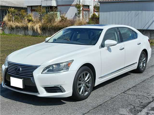 2013 Lexus LS