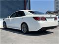 2015 Toyota Crown Hybrid