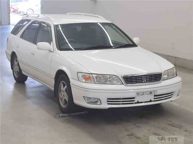 2001 Toyota Mark II Qualis