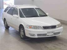 2001 Toyota Mark II Qualis