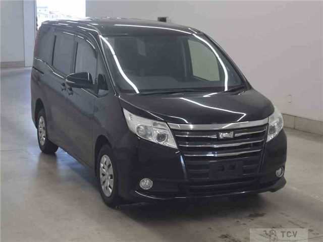 2015 Toyota Noah