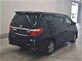 2014 Toyota Alphard Hybrid