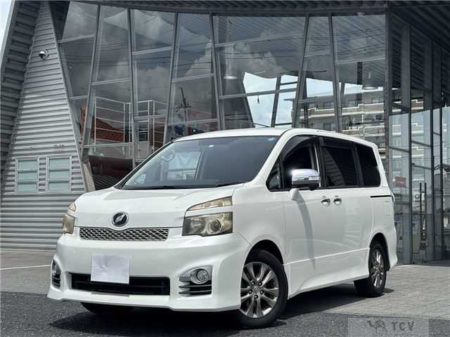 2011 Toyota Voxy
