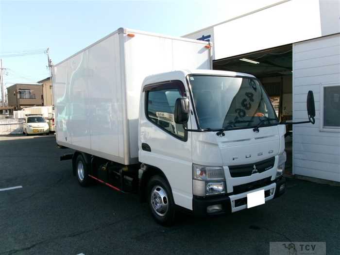 2013 Mitsubishi Canter