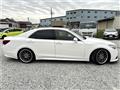2013 Toyota Crown Hybrid