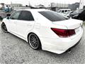 2013 Toyota Crown Hybrid