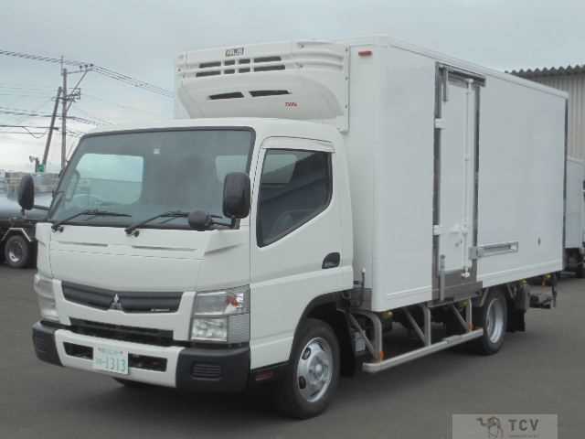 2014 Mitsubishi Canter