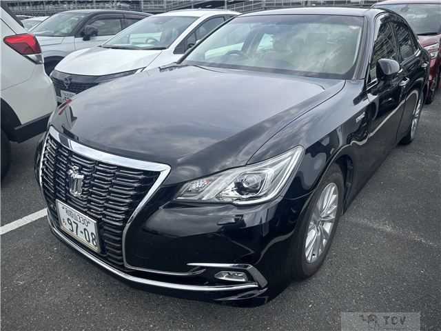 2016 Toyota Crown Hybrid