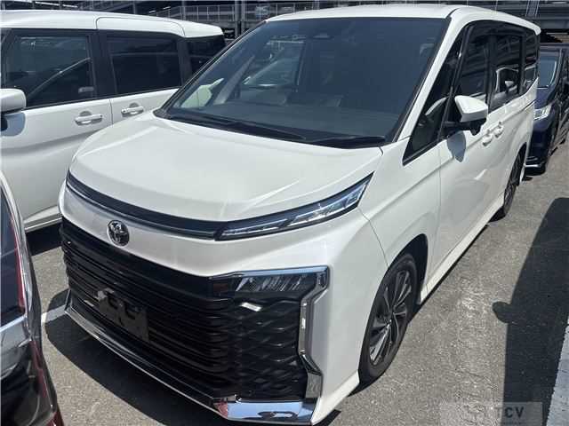 2023 Toyota Voxy