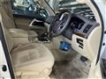 2016 Toyota Land Cruiser