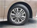 2025 Toyota Alphard Hybrid