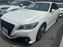 2019 Toyota Crown Hybrid