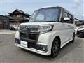 2018 Daihatsu Tanto Custom
