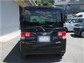 2011 Daihatsu Tanto