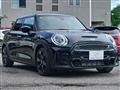 2022 BMW MINI