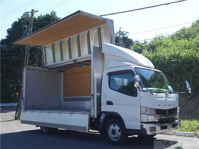 2014 Mitsubishi Canter