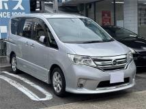 2013 Nissan Serena