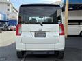 2014 Daihatsu Tanto