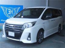 2016 Toyota Noah