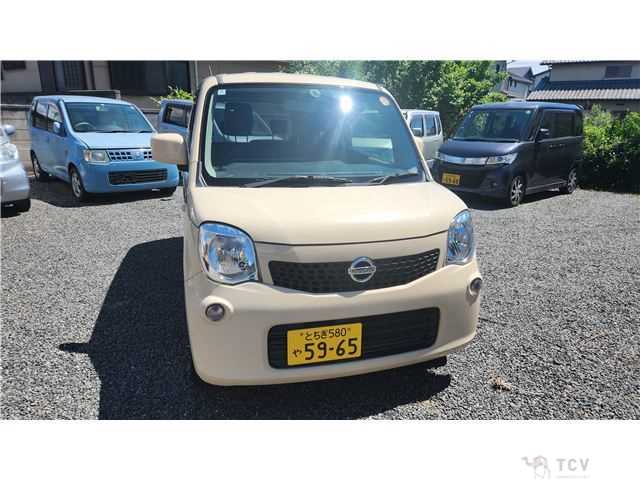 2012 Nissan Moco
