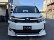 2014 Toyota Voxy