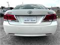2013 Toyota Crown