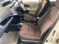 2012 Toyota AQUA
