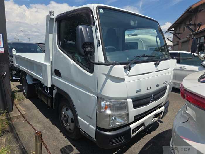 2015 Mitsubishi Canter