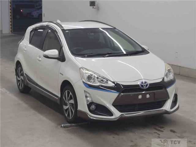2015 Toyota AQUA