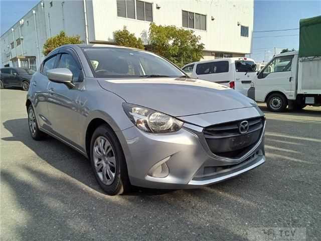 2015 Mazda Demio