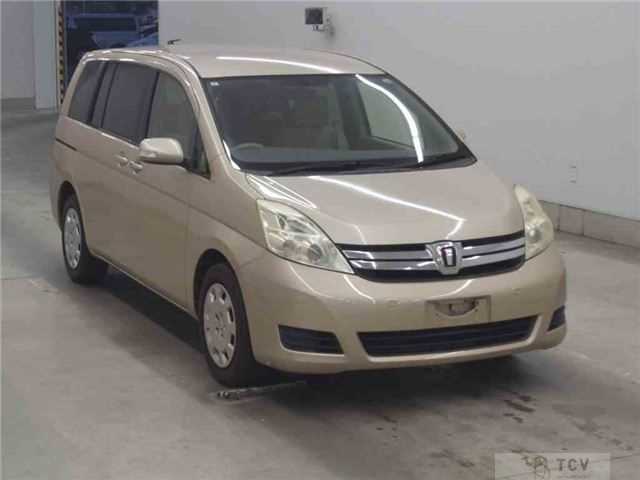 2013 Toyota Isis