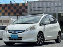2013 Honda Fit Hybrid