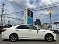 2015 Toyota Crown Hybrid