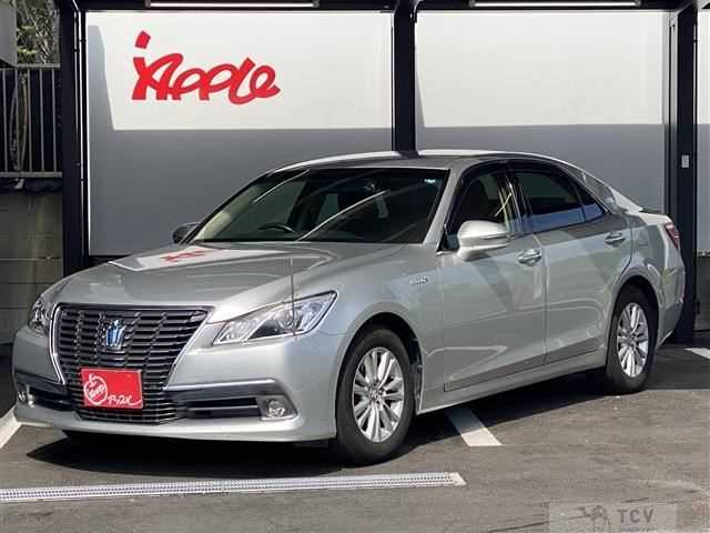 2013 Toyota Crown Hybrid