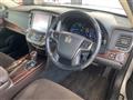 2013 Toyota Crown Hybrid