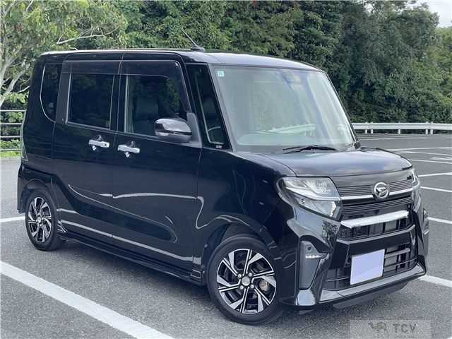 2020 Daihatsu Tanto Custom