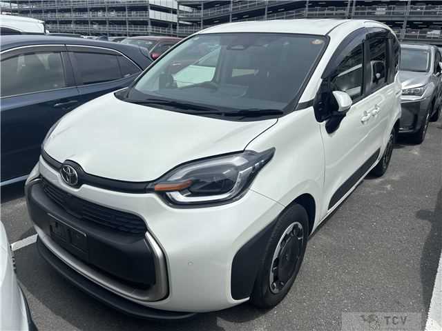 2022 Toyota Sienta