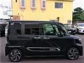 2022 Daihatsu Tanto Custom