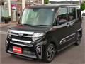 2022 Daihatsu Tanto Custom