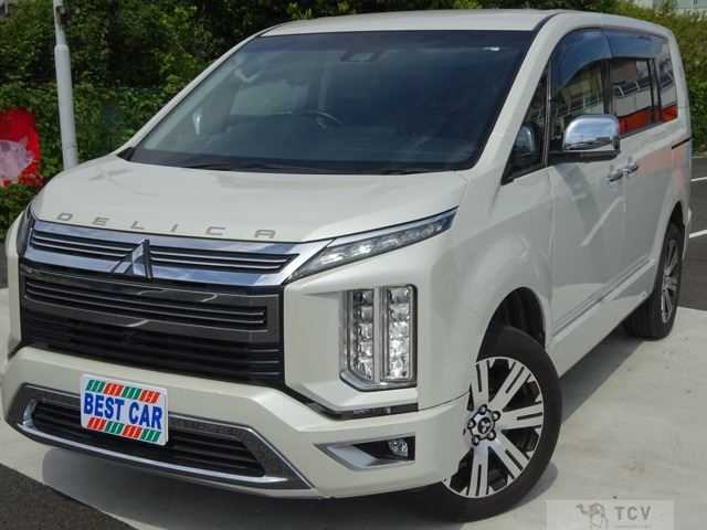 2019 Mitsubishi Delica D5
